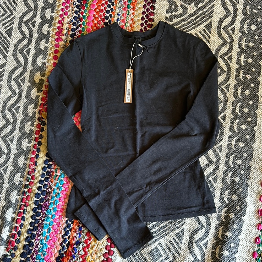 SKIMS Black Long Sleeve Top